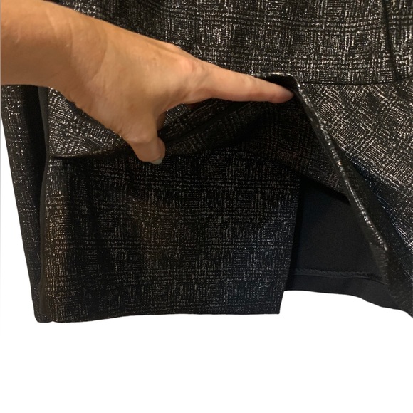 Calvin Klein top - Picture 3 of 3